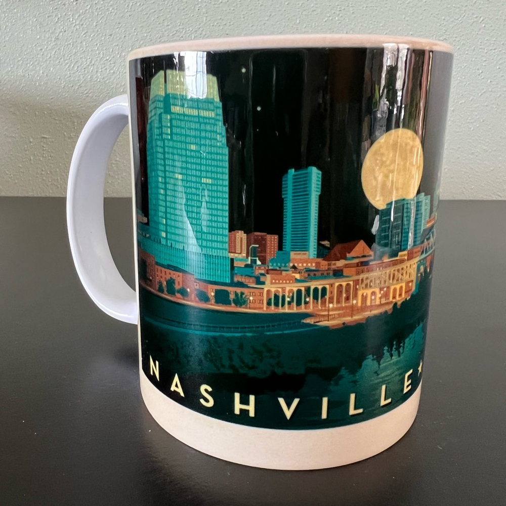 Nashville Tennessee Skyline Souvenir Coffee Mug Ceramic Full Moon Cup 12oz Retro